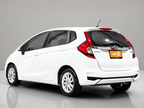2021-honda-jazz-1-5-v-1s1400-slide-thumbnail-3