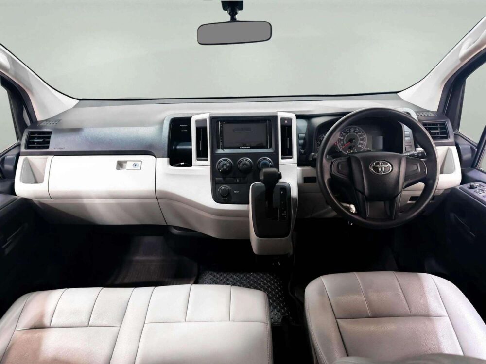 2020 TOYOTA COMMUTER 2.8  [1P2891] - 5