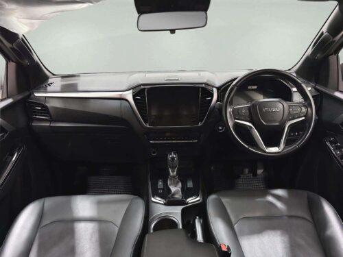 2025-isuzu-d-max-2-2-hi-lander-m-cab-4-1p2811-slide-thumbnail-4