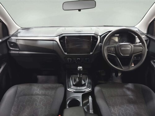 2024-isuzu-d-max-2-2-l-cab-4-1p2810-slide-thumbnail-4