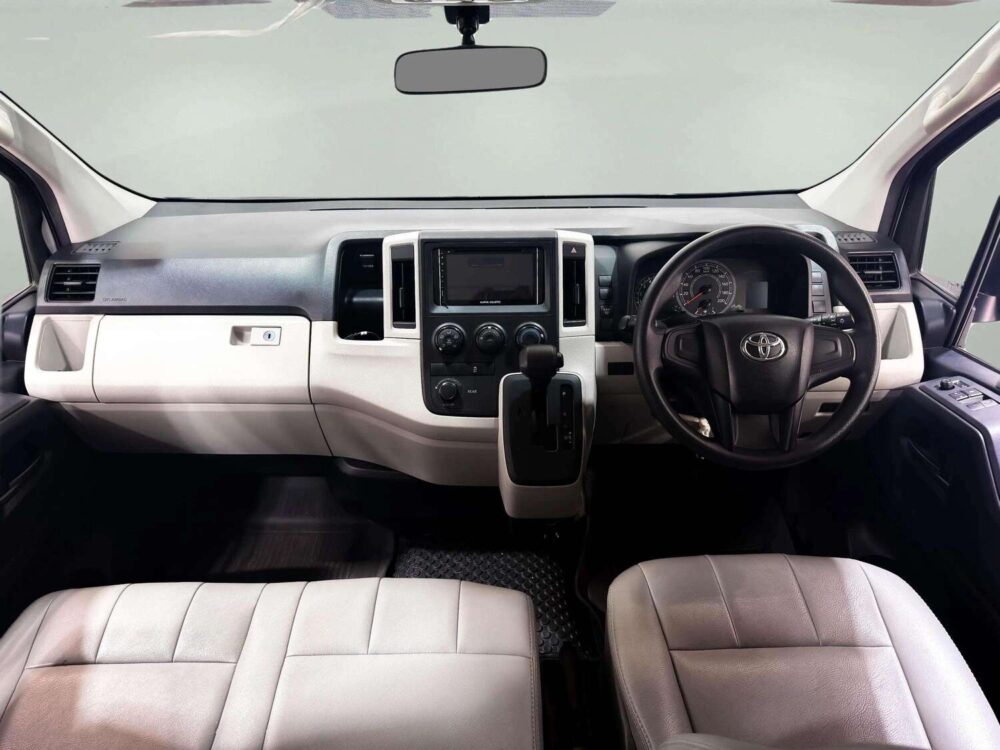 2020 TOYOTA COMMUTER 2.8  [1P2894] - 5