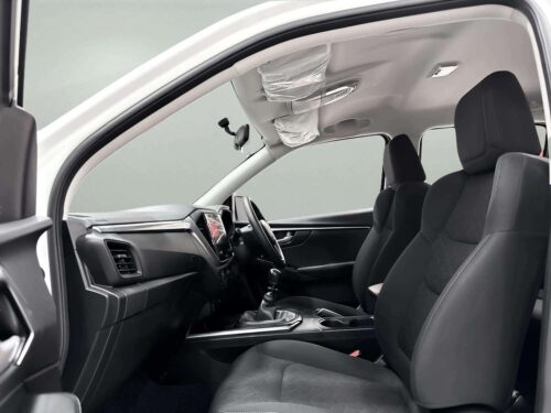 2024-isuzu-d-max-2-2-l-cab-4-1p2810-slide-thumbnail-5