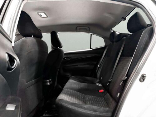 2019-toyota-yaris-ativ-1-2-e-1s1402v-slide-thumbnail-6