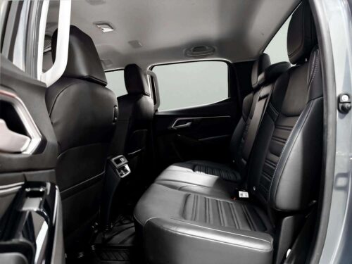 2023-isuzu-d-max-1-9-hi-lander-z-cab-4-1p2880-slide-thumbnail-6