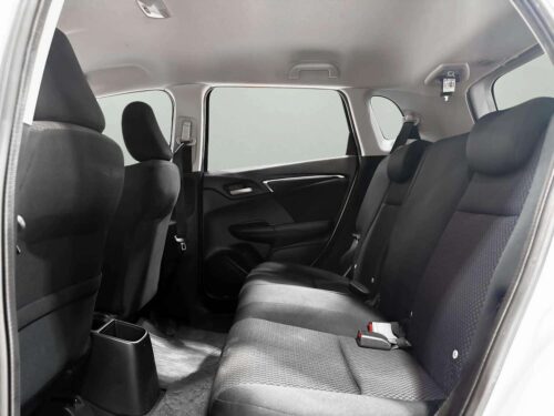 2021-honda-jazz-1-5-v-1s1400-slide-thumbnail-6