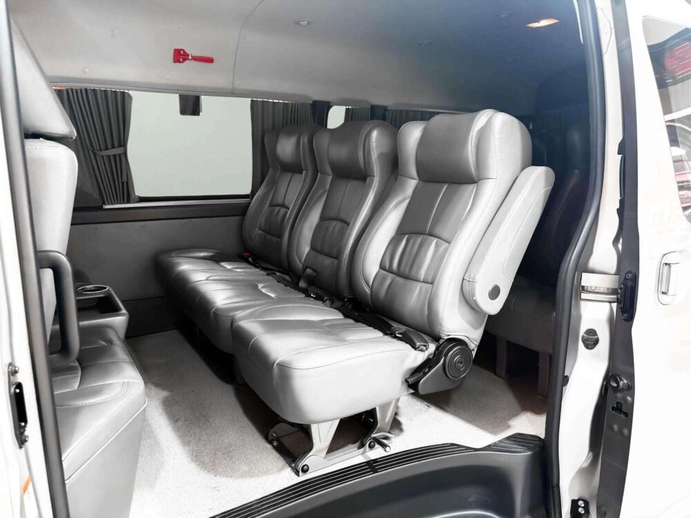 2020 TOYOTA COMMUTER 2.8  [1P2890] - 7