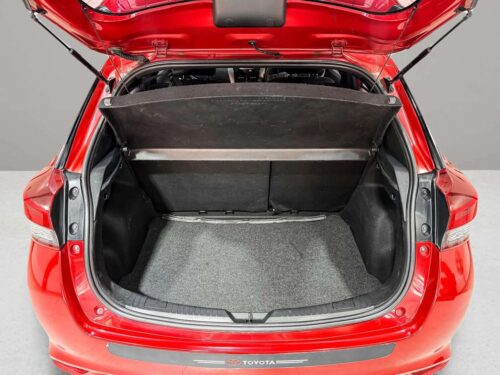 2017-toyota-yaris-1-2-e-1s1395v-slide-thumbnail-7