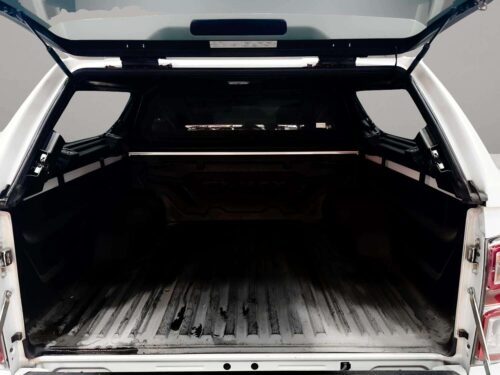 2023-isuzu-d-max-3-0-vcross-m-cab-4-4wd-1a0091-slide-thumbnail-7