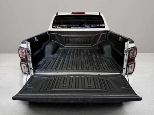 2023-isuzu-d-max-1-9-hi-lander-z-cab-4-1p2875-slide-thumbnail-7