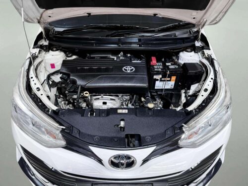 2019-toyota-yaris-ativ-1-2-e-1s1402v-slide-thumbnail-8