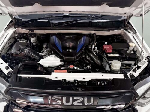 2023-isuzu-d-max-3-0-vcross-m-cab-4-4wd-1a0091-slide-thumbnail-8