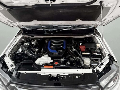 2023-isuzu-d-max-1-9-hi-lander-z-cab-4-1p2881-slide-thumbnail-8