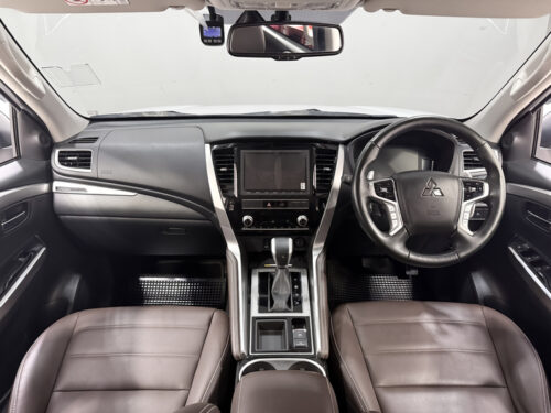 2023-mitsubishi-pajero-sport-2-4-gt-premium-elite-edition-1s1430-slide-thumbnail-5