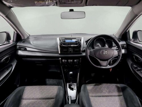 2022-toyota-vios-1-5-entry-1s1268-slide-thumbnail-4