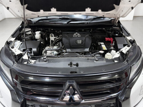 2023-mitsubishi-pajero-sport-2-4-gt-premium-elite-edition-1s1430-slide-thumbnail-8