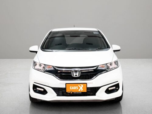 2020-honda-jazz-1-5-v-1s1444v-slide-thumbnail-1