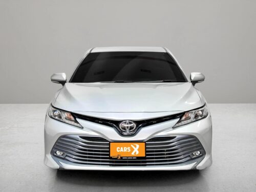 2020-toyota-camry-2-0-g-1p2943-slide-thumbnail-1