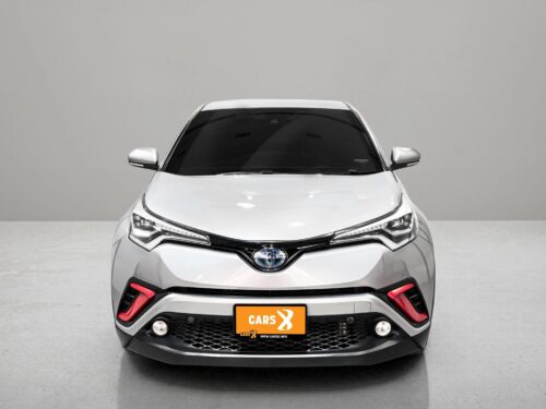 2019-toyota-c-hr-1-8-hv-hi-1t0078v-slide-thumbnail-1