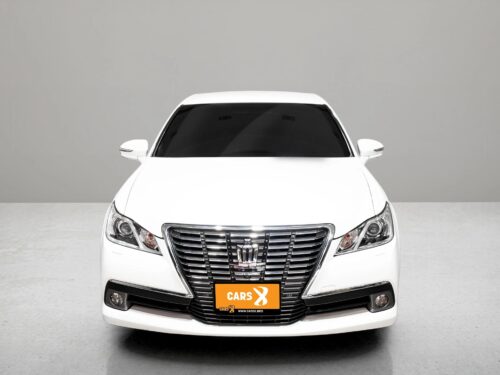 2013-toyota-crown-2-5-royal-saloon-1p2935v-slide-thumbnail-1