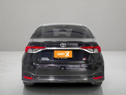 2021-toyota-corolla-altis-1-8-gr-sport-1d0133-slide-thumbnail-2