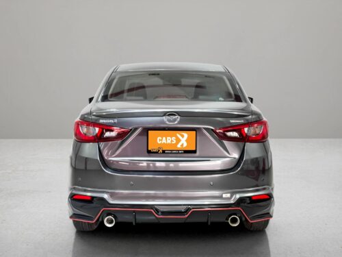 2021-mazda-2-1-3-s-leather-1p2949v-slide-thumbnail-2