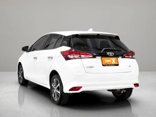 2019-toyota-yaris-1-2-g-1s1443v-slide-thumbnail-3