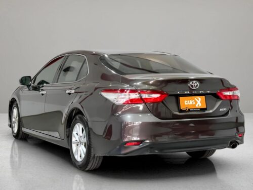2019-toyota-camry-2-0-g-1t0083-slide-thumbnail-3