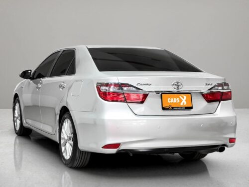 2016-toyota-camry-2-5-g-1t0085v-slide-thumbnail-3