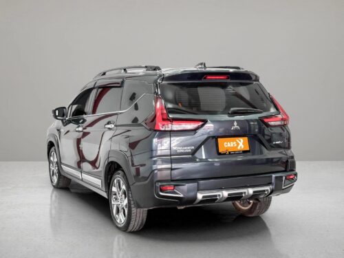 2025-mitsubishi-xpander-cross-1-6-hev-cross-1d0125-slide-thumbnail-3