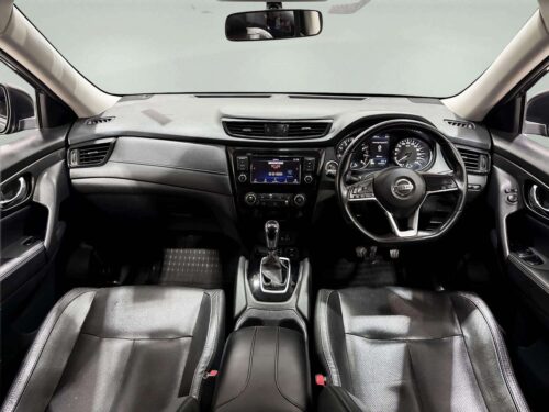 2019-nissan-x-trail-2-5-s-1p2919-slide-thumbnail-4