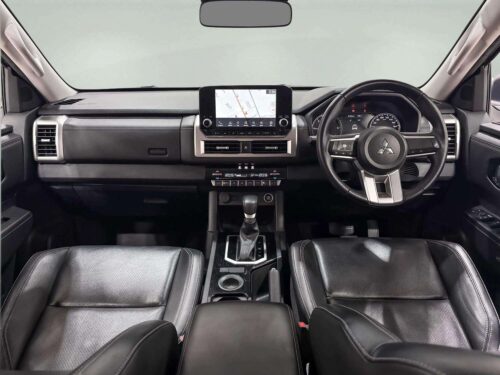 2023-mitsubishi-triton-2-4-plus-ultra-double-cab-1d0123-slide-thumbnail-4