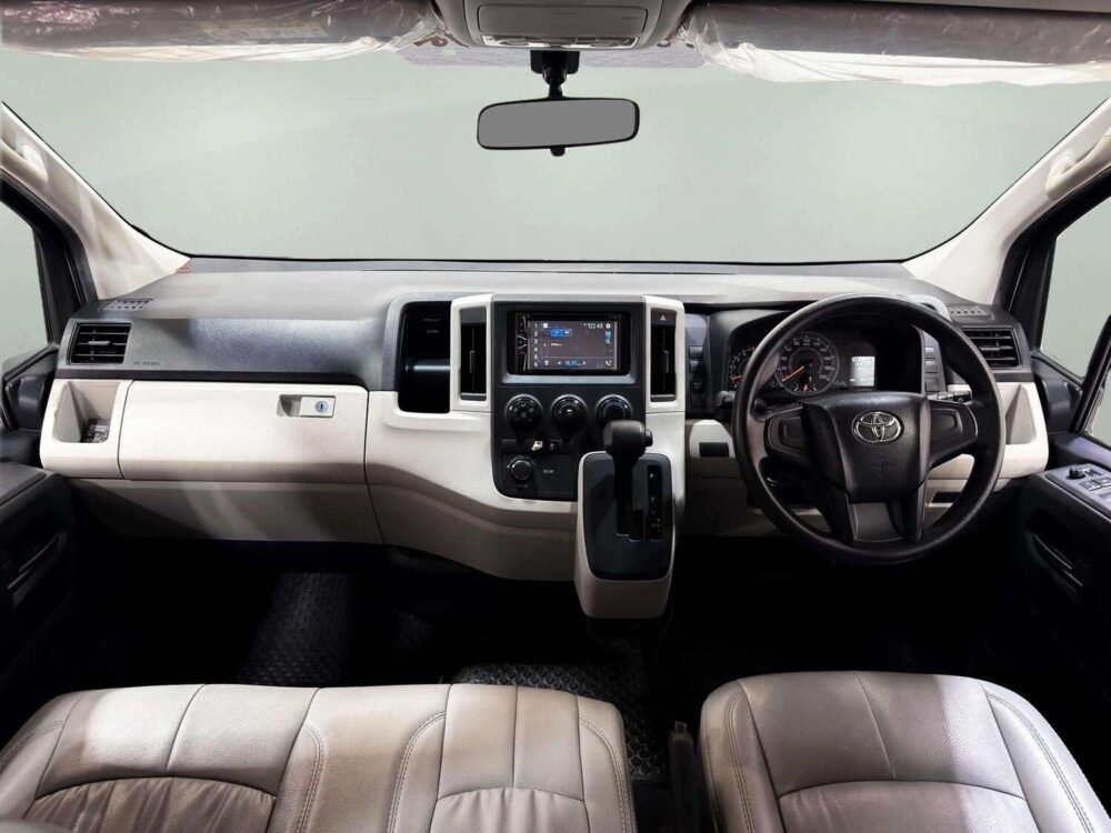 2020 TOYOTA COMMUTER 2.8  [1P2892] - 5