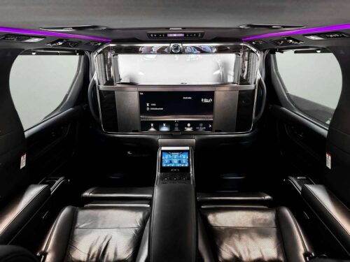 2021-lexus-lm300h-2-5-executive-4wd-1p2918v-slide-thumbnail-4