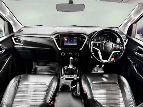 2022-isuzu-d-max-3-0-vcross-z-space-cab-4wd-1p2904-slide-thumbnail-4