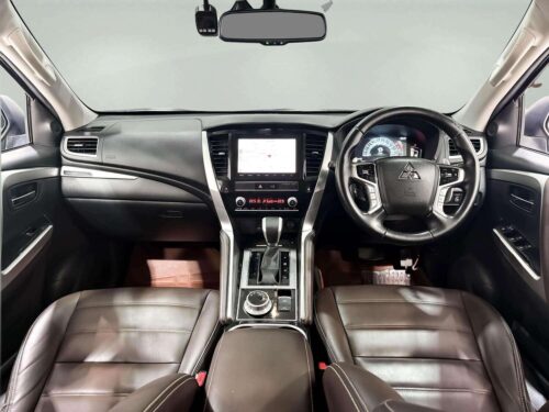 2022-mitsubishi-pajero-sport-2-4-gt-premium-elite-edition-4wd-1c0135-slide-thumbnail-4
