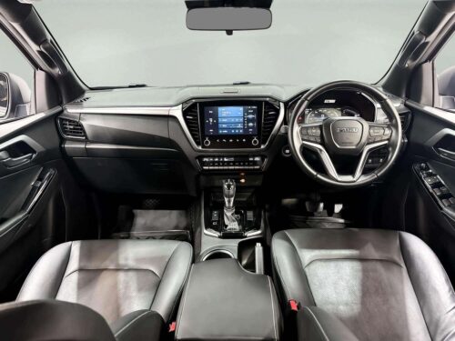 2023-isuzu-d-max-3-0-hi-lander-m-cab-4-1d0130-slide-thumbnail-4