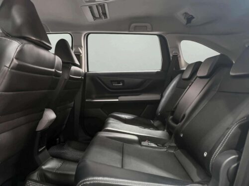 2023-toyota-veloz-1-5-premium-9p1078-slide-thumbnail-6