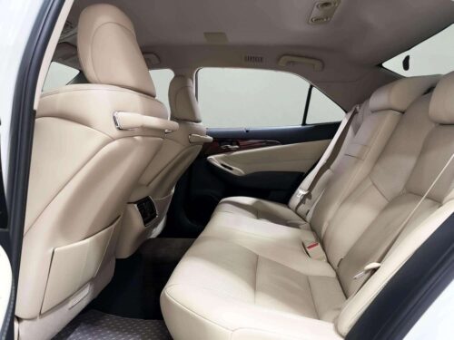 2013-toyota-crown-2-5-royal-saloon-1p2935v-slide-thumbnail-6