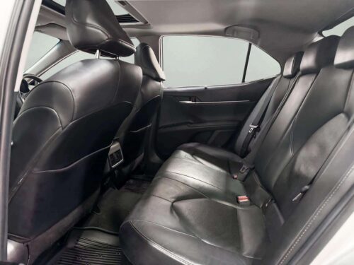 2021-toyota-camry-2-5-hybrid-1d0132-slide-thumbnail-6