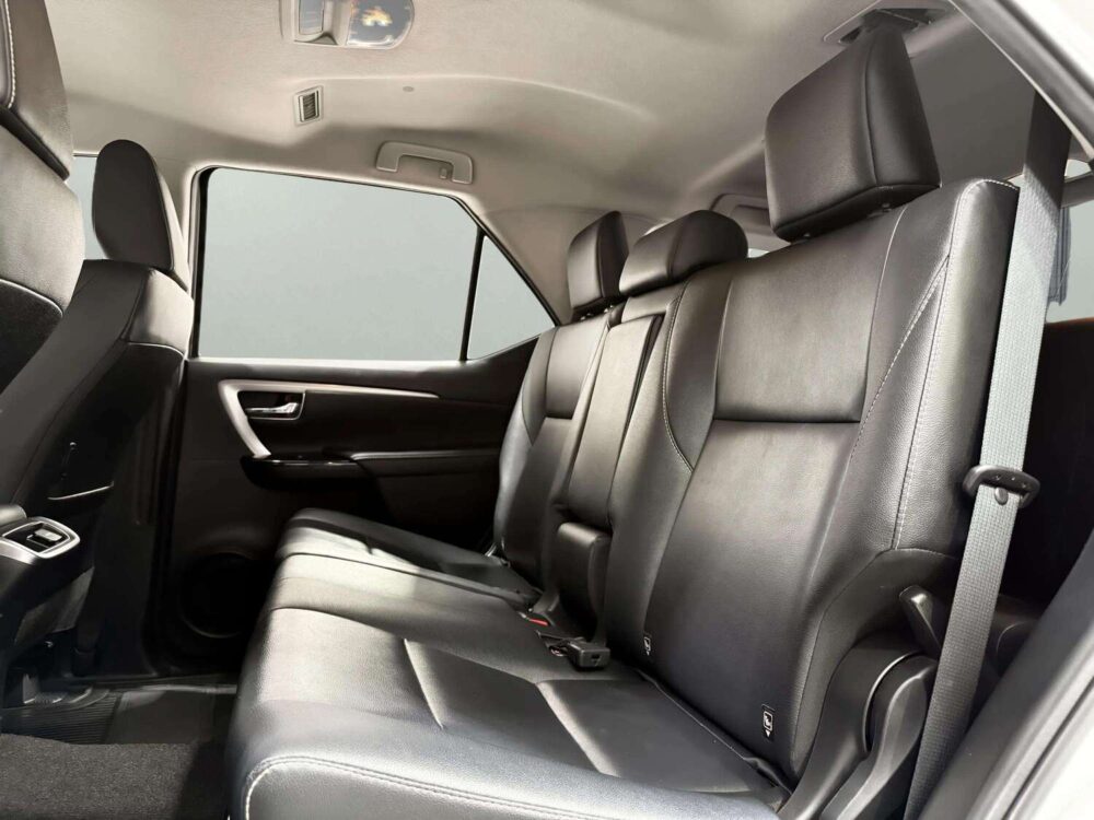 2024 TOYOTA FORTUNER 2.4 LEADER G  [1S1428] - 7