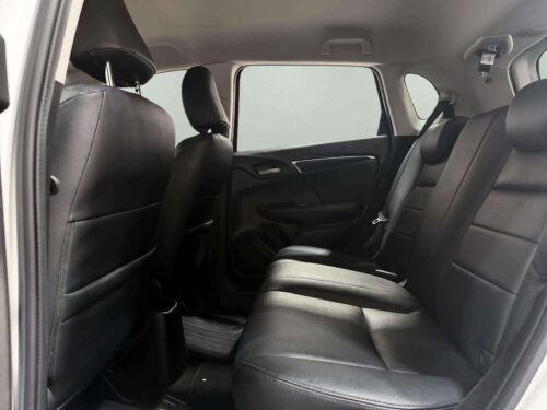 2020-honda-jazz-1-5-v-1s1444v-slide-thumbnail-6