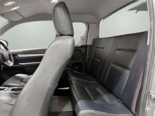 2021-toyota-hilux-revo-2-4-z-edition-mid-smart-cab-1d0116-slide-thumbnail-6