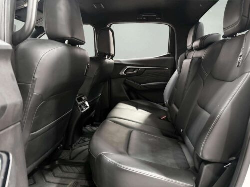 2023-isuzu-d-max-3-0-hi-lander-m-cab-4-1d0131-slide-thumbnail-6