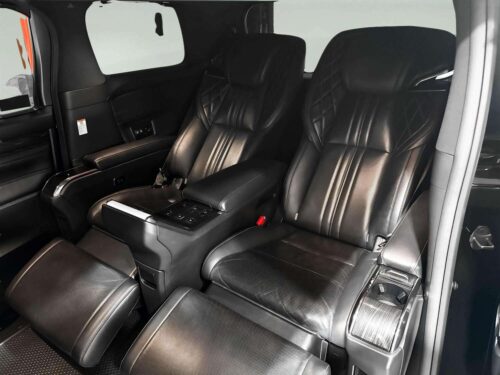 2021-lexus-lm300h-2-5-executive-4wd-1p2918v-slide-thumbnail-6