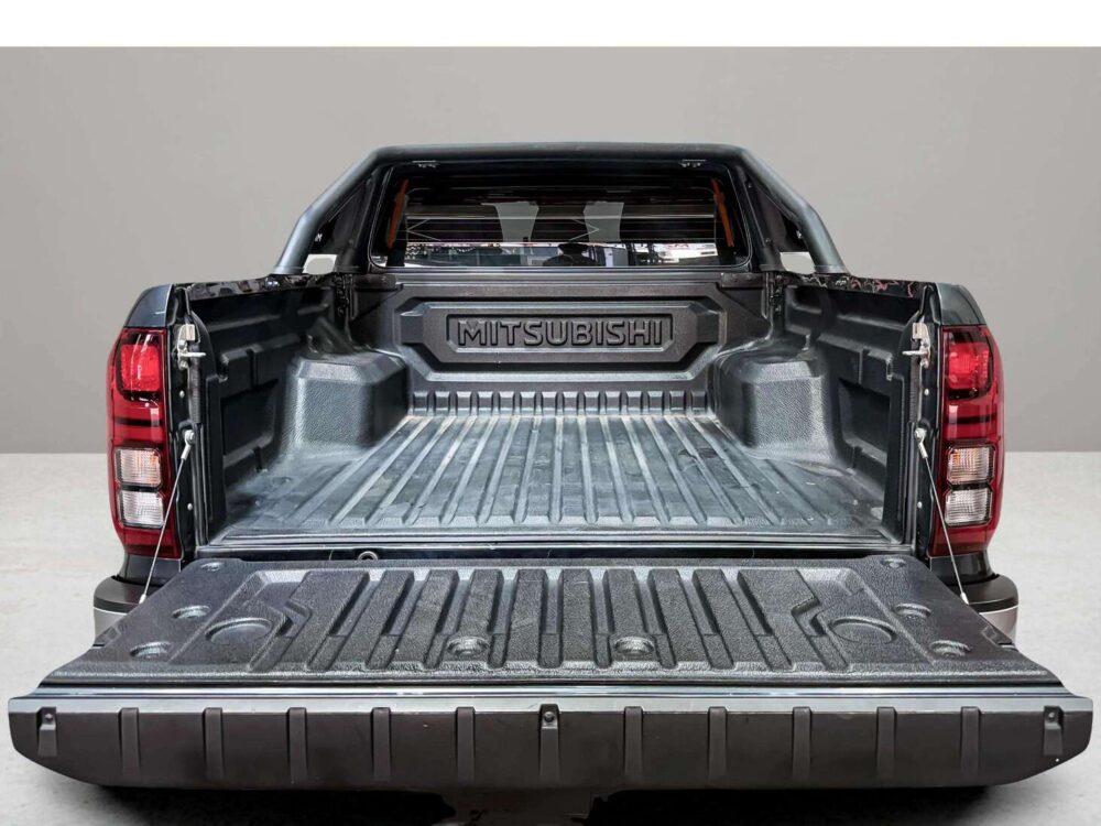 2023 MITSUBISHI TRITON 2.4 PLUS ULTRA DOUBLE CAB  [1D0123] - 8