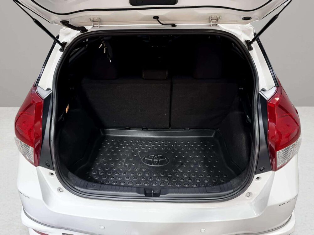 2014 TOYOTA YARIS 1.2 E  [1C0128V] - 8