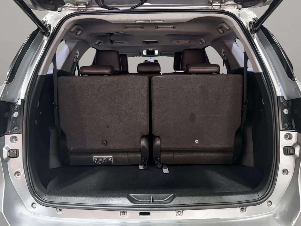 2017 TOYOTA FORTUNER 2.4 V  [1D0121] - 8