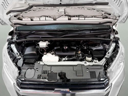 2020-toyota-commuter-2-8-1p2889-slide-thumbnail-8