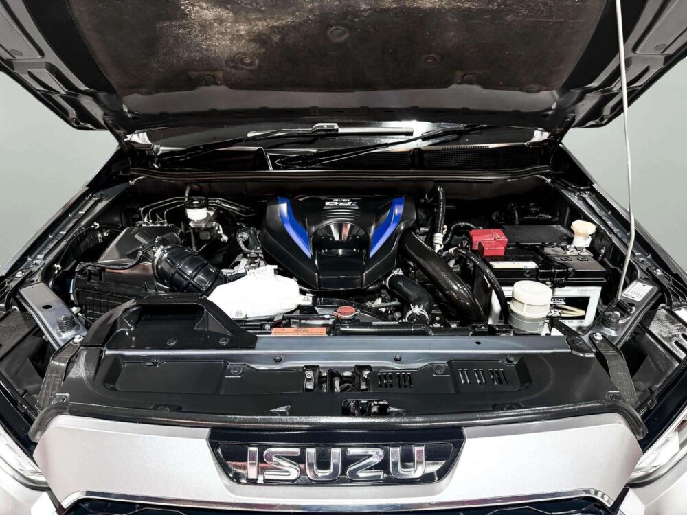 2022 ISUZU MU-X 3.0 ULTIMATE 4WD  [1D0129] - 9