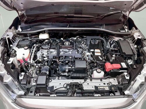 2024-toyota-corolla-cross-1-8-hev-premium-1p2946-slide-thumbnail-8